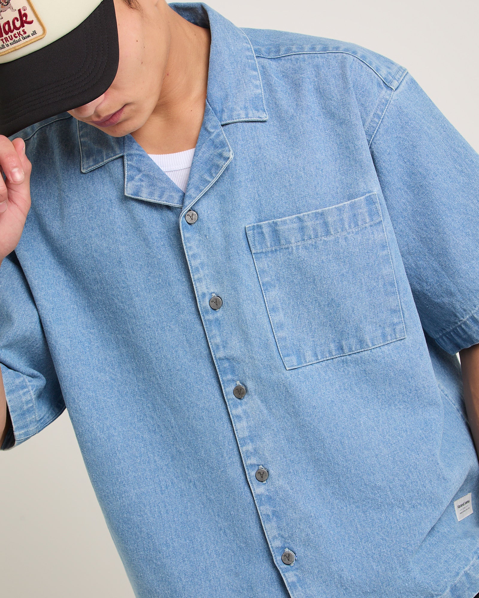 Thumb 5